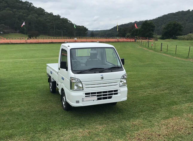 Review Suzuki Carry: A Comprehensive Look at Its Performance and Features